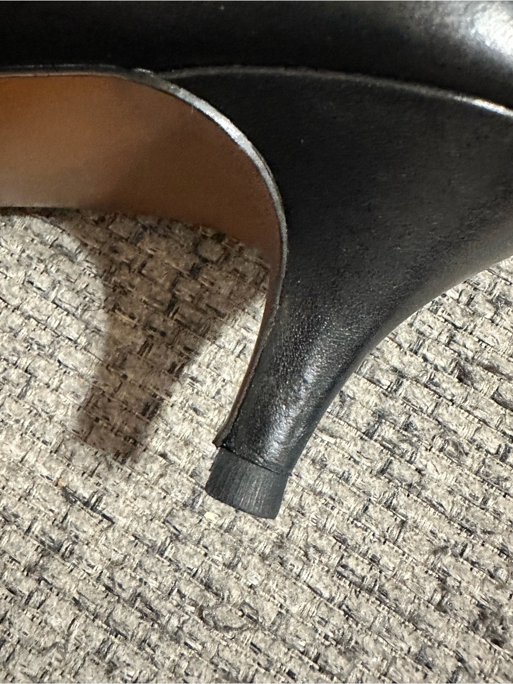 Cole Haan Black Leather Pointed-Toe Women's Pumps - Size 9 - Picture 8 of 9